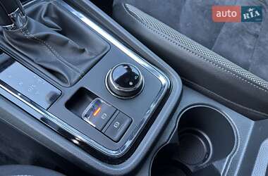 Внедорожник / Кроссовер SEAT Ateca 2017 в 