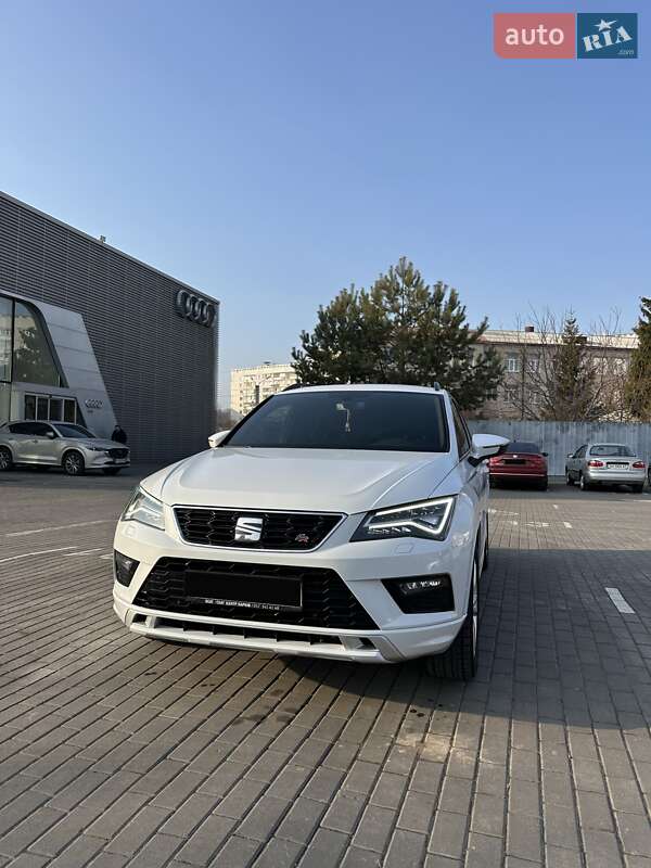 Позашляховик / Кросовер SEAT Ateca 2019 в Києві