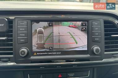 Внедорожник / Кроссовер SEAT Ateca 2017 в 