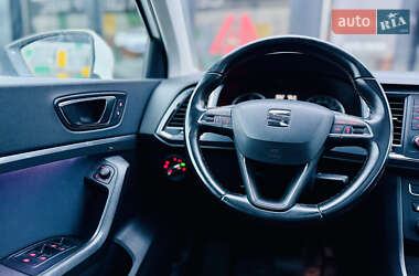 Внедорожник / Кроссовер SEAT Ateca 2018 в 