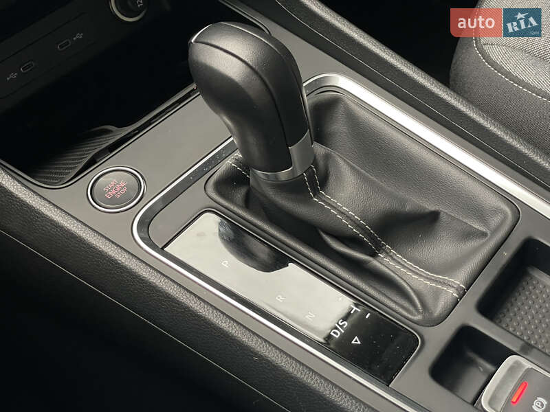Внедорожник / Кроссовер SEAT Ateca 2020 в Бердичеве
