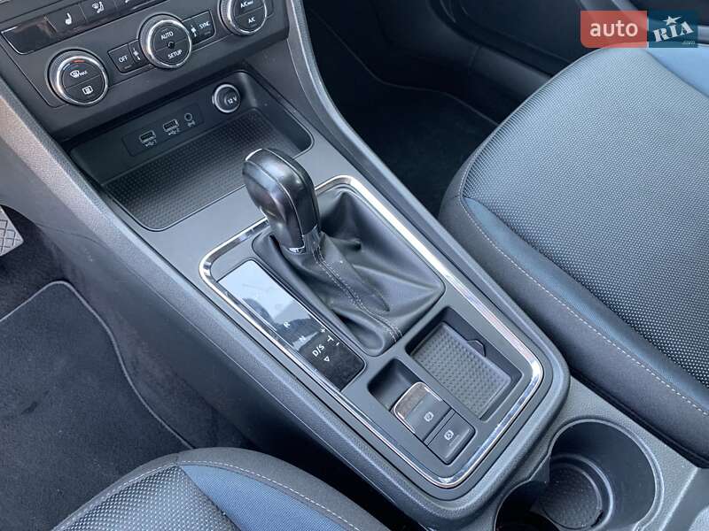 Внедорожник / Кроссовер SEAT Ateca 2017 в Львове