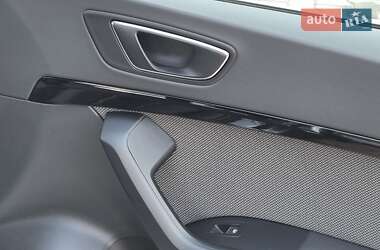 Внедорожник / Кроссовер SEAT Ateca 2017 в 