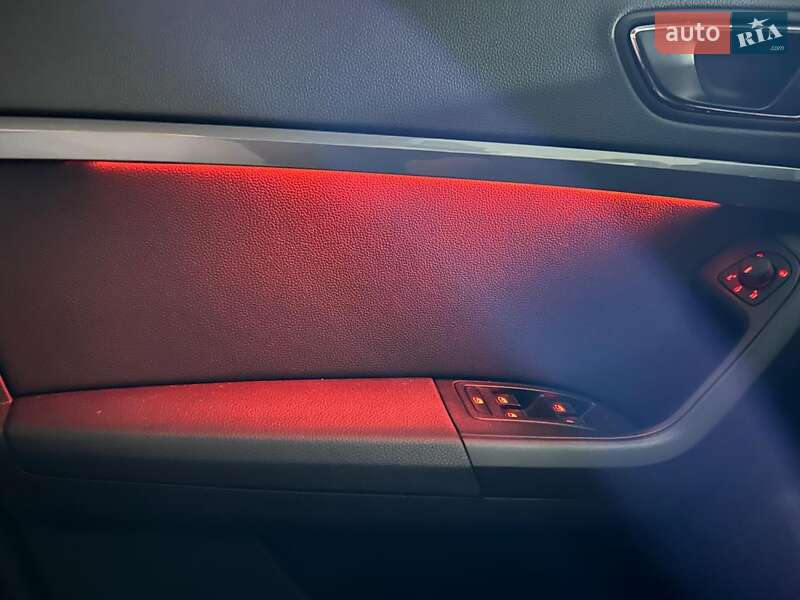 Внедорожник / Кроссовер SEAT Ateca 2018 в Рогатине