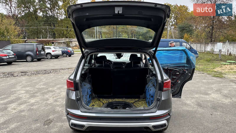 Внедорожник / Кроссовер SEAT Ateca 2023 в Киеве