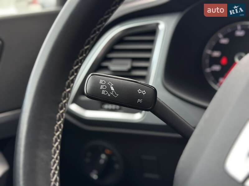 Позашляховик / Кросовер SEAT Ateca 2021 в Києві