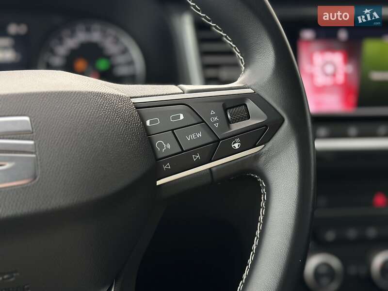 Позашляховик / Кросовер SEAT Ateca 2021 в Києві