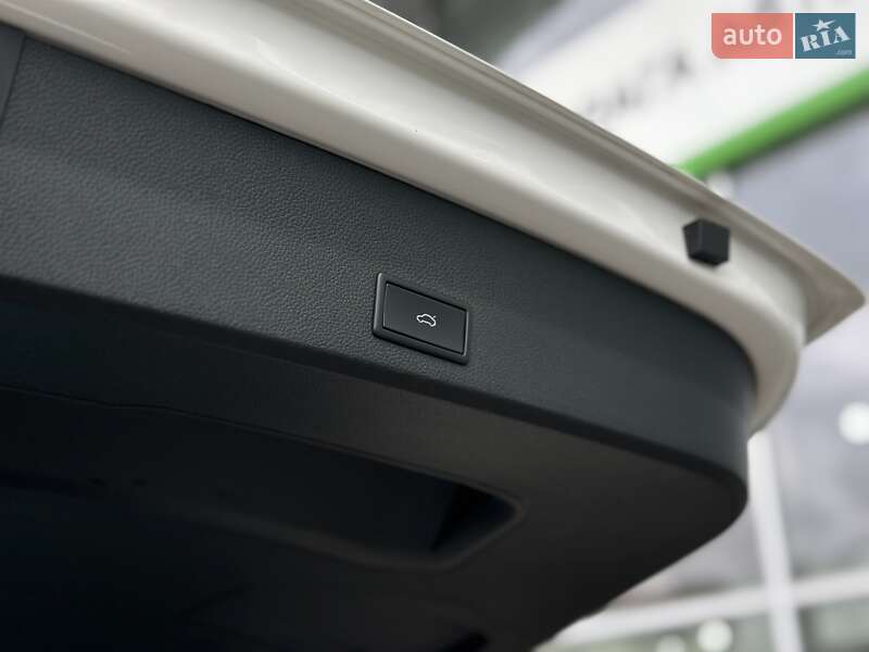 Позашляховик / Кросовер SEAT Ateca 2021 в Києві