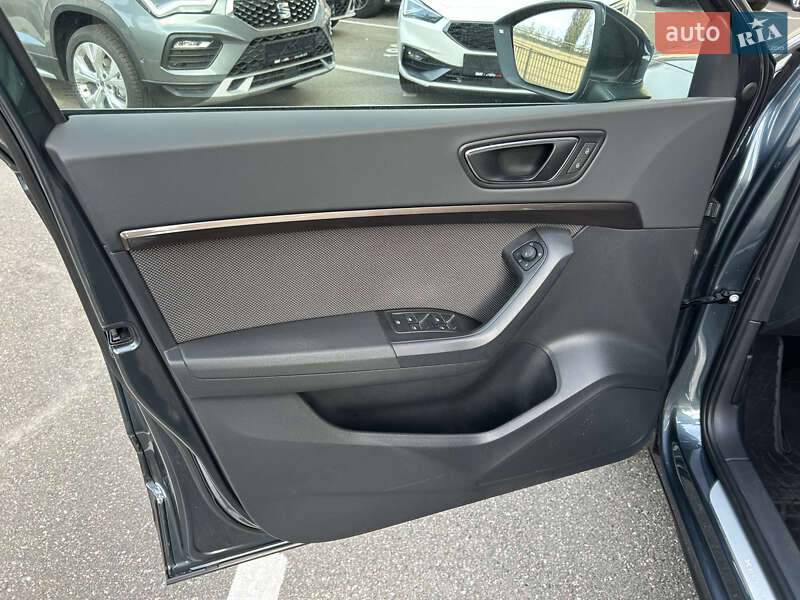 Внедорожник / Кроссовер SEAT Ateca 2018 в Киеве фото 6 Внедорожник / Кроссовер SEAT Ateca 2018 в Киеве