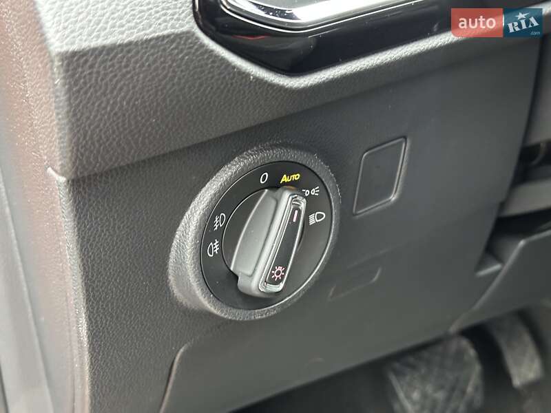 Внедорожник / Кроссовер SEAT Ateca 2018 в Киеве