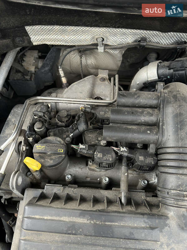 Позашляховик / Кросовер SEAT Ateca 2018 в Чернівцях