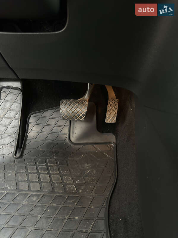 Позашляховик / Кросовер SEAT Ateca 2018 в Чернівцях