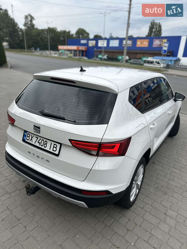 Внедорожник / Кроссовер SEAT Ateca 2019 в Староконстантинове