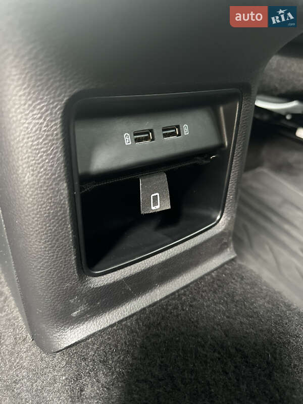 Внедорожник / Кроссовер SEAT Ateca 2019 в Староконстантинове