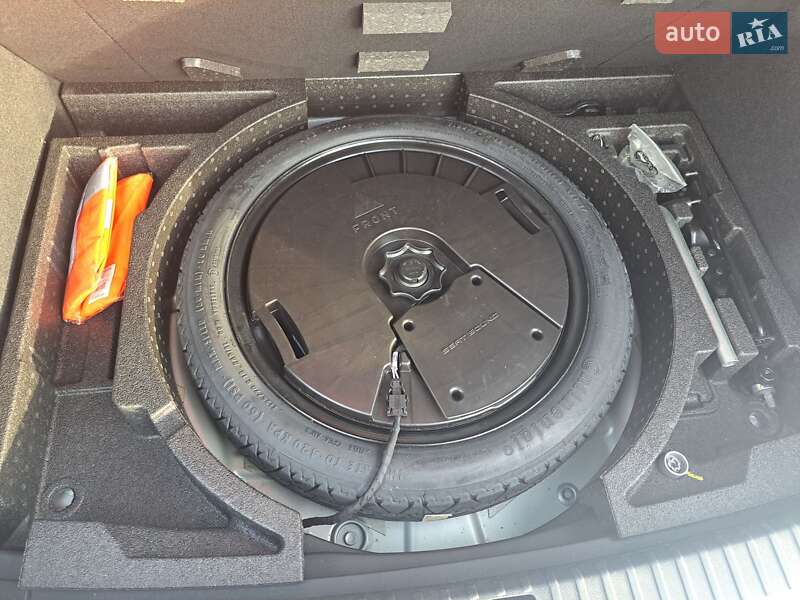 Внедорожник / Кроссовер SEAT Ateca 2018 в Луцке