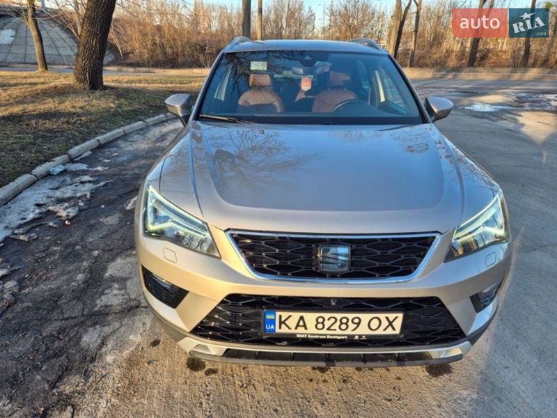 2017 Seat Ateca, VIN VSSZZZ5FZJ6516510:plate — фото 1 (autoria)