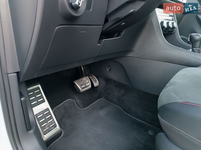 Внедорожник / Кроссовер SEAT Ateca 2020 в Луцке