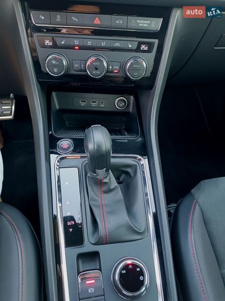 Внедорожник / Кроссовер SEAT Ateca 2020 в Луцке