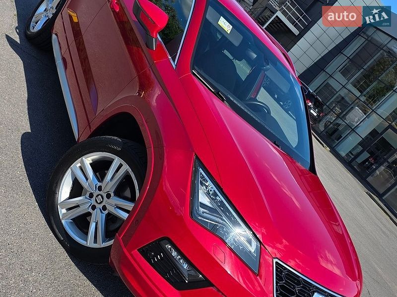 Позашляховик / Кросовер SEAT Ateca 2019 в Харкові