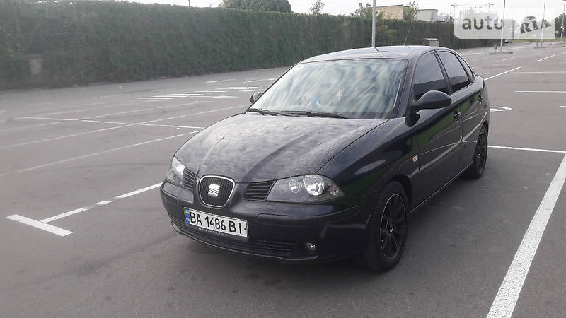 Седан SEAT Cordoba 2008 в Киеве