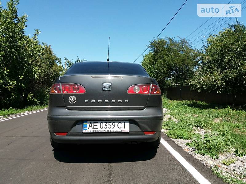 Седан SEAT Cordoba 2008 в Дніпрі