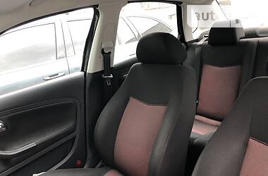 Седан SEAT Cordoba 2008 в 