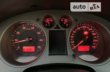 Седан SEAT Cordoba 2007 в 