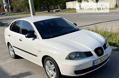 Седан SEAT Cordoba 2004 в 
