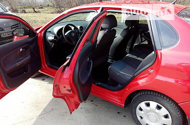 Седан SEAT Cordoba 2005 в 