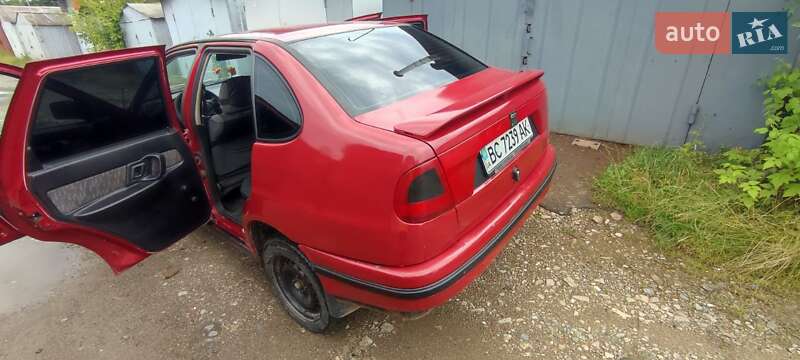 Седан SEAT Cordoba 1996 в Дрогобыче