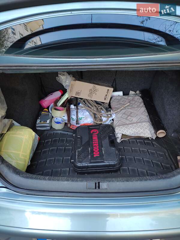 Седан SEAT Cordoba 2007 в Харкові