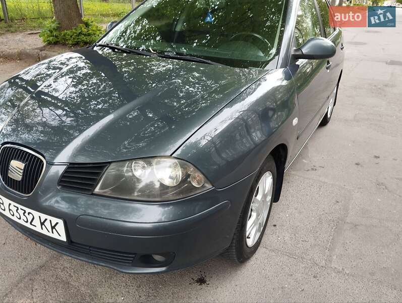 Седан SEAT Cordoba 2007 в Виннице
