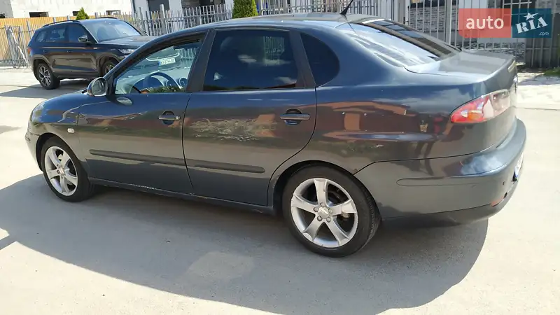 SEAT Cordoba