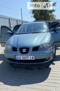 Седан SEAT Cordoba 2007 в Ржищеві