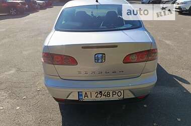 Седан SEAT Cordoba 2009 в Києві