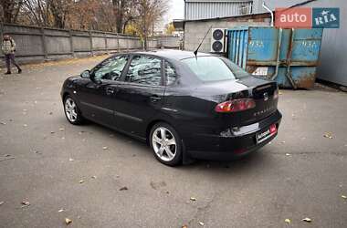 Седан SEAT Cordoba 2008 в Киеве