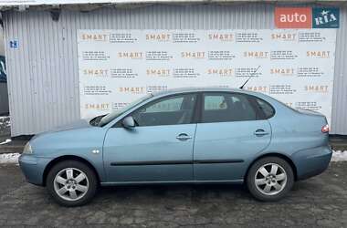 Седан SEAT Cordoba 2005 в Києві