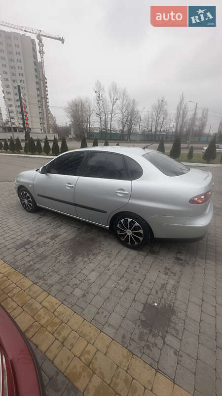 Седан SEAT Cordoba 2008 в Харькове