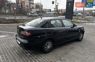 Седан SEAT Cordoba 2003 в Полтаве