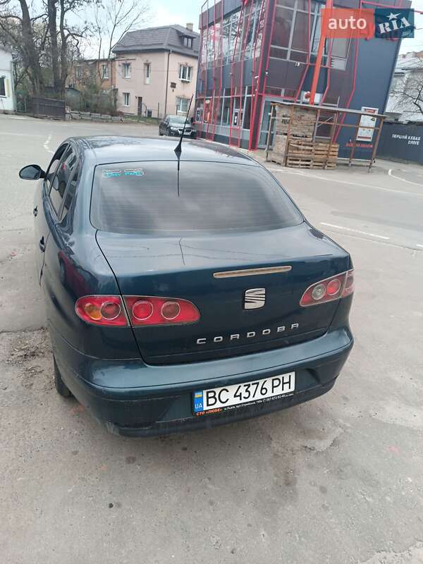 Седан SEAT Cordoba 2007 в Львові