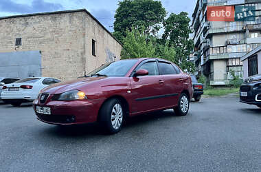 Седан SEAT Cordoba 2005 в 