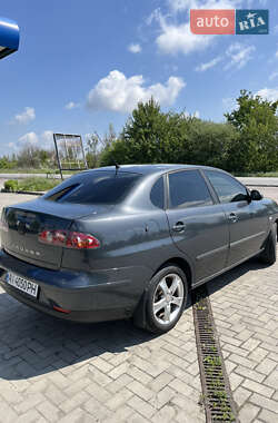 Седан SEAT Cordoba 2008 в 