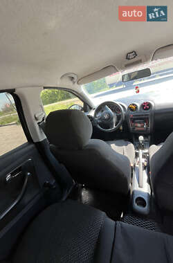 Седан SEAT Cordoba 2008 в 