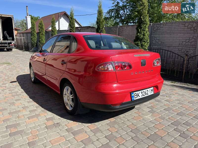 Седан SEAT Cordoba 2008 в Рівному