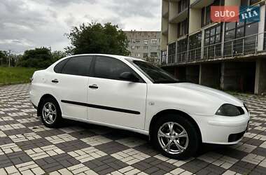Седан SEAT Cordoba 2004 в 