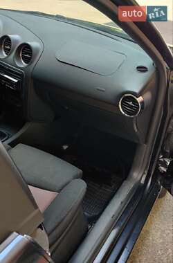 Седан SEAT Cordoba 2007 в 