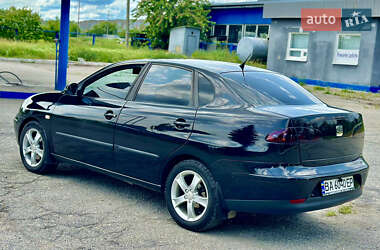 Седан SEAT Cordoba 2008 в 