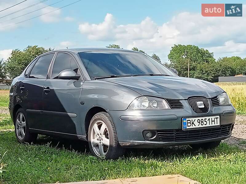 Седан SEAT Cordoba 2007 в 