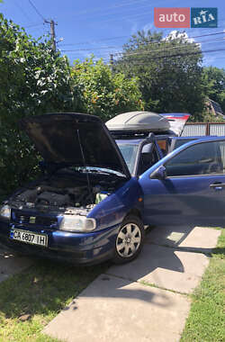 Универсал SEAT Cordoba 1998 в 