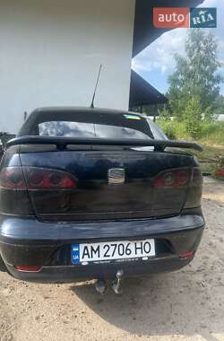 Седан SEAT Cordoba 2007 в 
